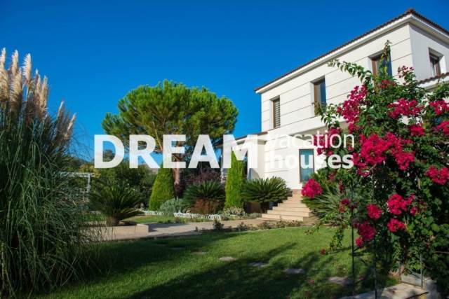 (Verkauf) Wohnung/Residenz Einzelhaus  || Zakynthos (Zante)/Artemisio - 330 m², 4 Schlafzimmer, 750.000€ 
